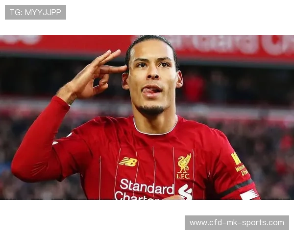 利物浦范戴克高空对抗训练揭秘:防守巨兽如何制胜 利物浦范戴克高空对抗训练揭秘:防守巨兽如何制胜