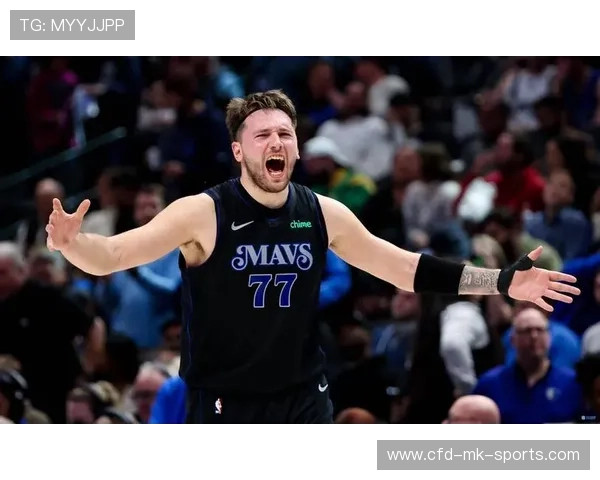 东契奇一条龙连中三分，独行侠绝平领先