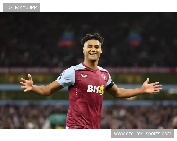 阿斯顿维拉在英超联赛中排名第四，获得欧冠资格，阿斯顿维拉夺得欧冠